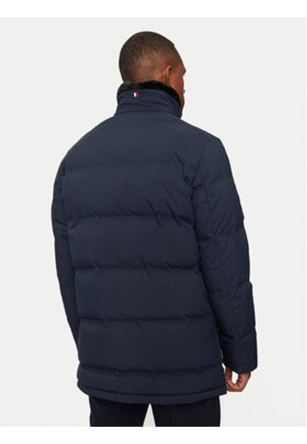 Hechter Paris Kurtka puchowa 50168 142205 Granatowy Regular Fit. Kolor: niebieski. Materiał: syntetyk