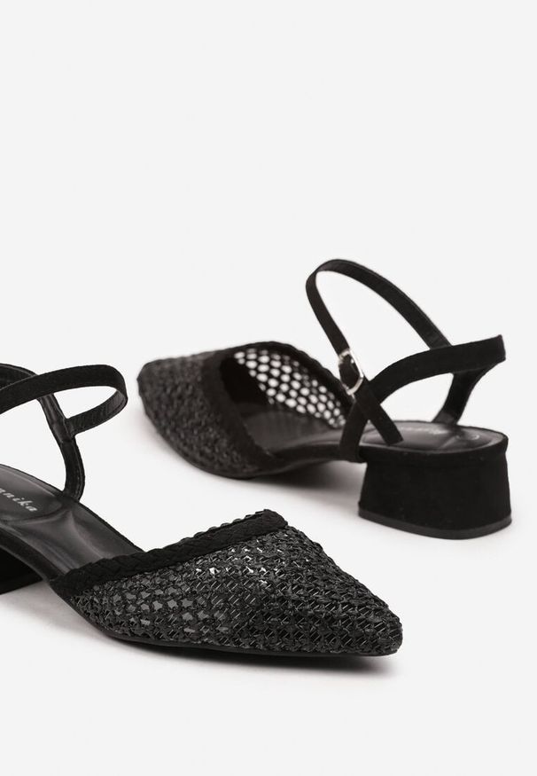 Born2be - Czarne Sandały na Obcasie z Siateczkową Cholewką Lavreti. Okazja: na co dzień. Zapięcie: sprzączka. Kolor: czarny. Materiał: jeans. Obcas: na obcasie. Styl: elegancki, casual. Wysokość obcasa: średni