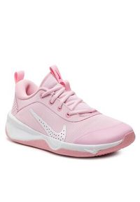 Nike Buty Omni Multi-Court (GS) DM9027 600 Różowy. Kolor: różowy. Materiał: materiał, mesh. Model: Nike Court #5