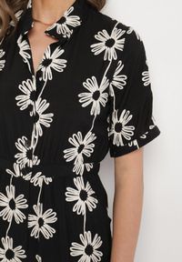 Born2be - Czarny Wiskozowy Kombinezon o Koszulowym Kroju z Krótkim Rękawem i Kieszeniami Milaviela. Okazja: na co dzień. Kolor: czarny. Materiał: wiskoza. Długość rękawa: krótki rękaw. Długość: krótkie. Styl: elegancki, casual, klasyczny #7