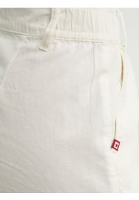 Big-Star - Spodnie damskie z szeroką nogawką z dodatkiem lnu białe Malu 101. Kolor: biały. Materiał: len. Sezon: lato. Styl: wakacyjny #4