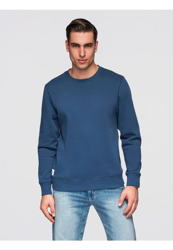 Ombre Clothing - Męska bluza dresowa BASIC z okrągłym dekoltem OM-SSBN-0271 - - Rozmiar: XL. Okazja: na co dzień, na spotkanie biznesowe, do pracy. Kolor: niebieski. Materiał: dresówka. Wzór: jednolity, gładki, aplikacja. Styl: biznesowy, casual, klasyczny