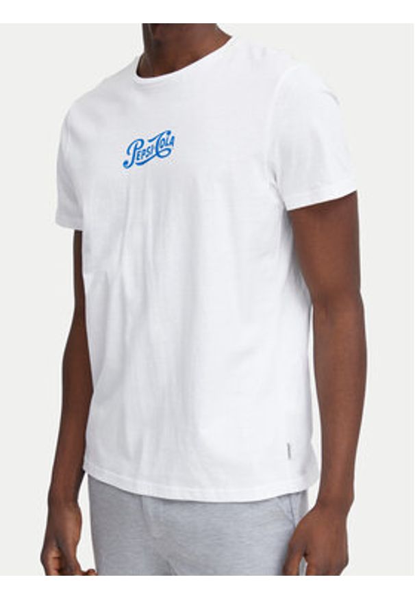 Blend T-Shirt 20716806 Biały Regular Fit. Kolor: biały. Materiał: bawełna