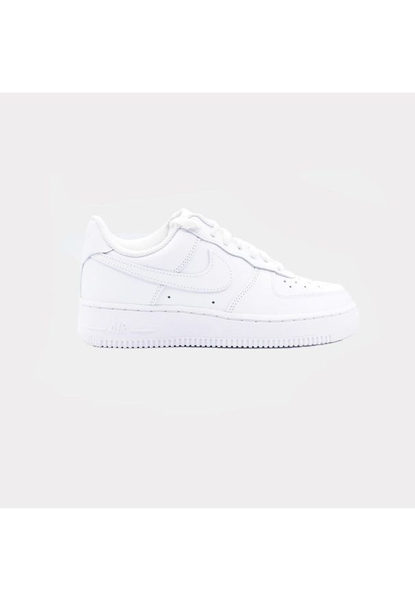 Buty sportowe męskie Nike Air Force 1 '07 Low. Kolor: biały. Model: Nike Air Force. Sport: turystyka piesza