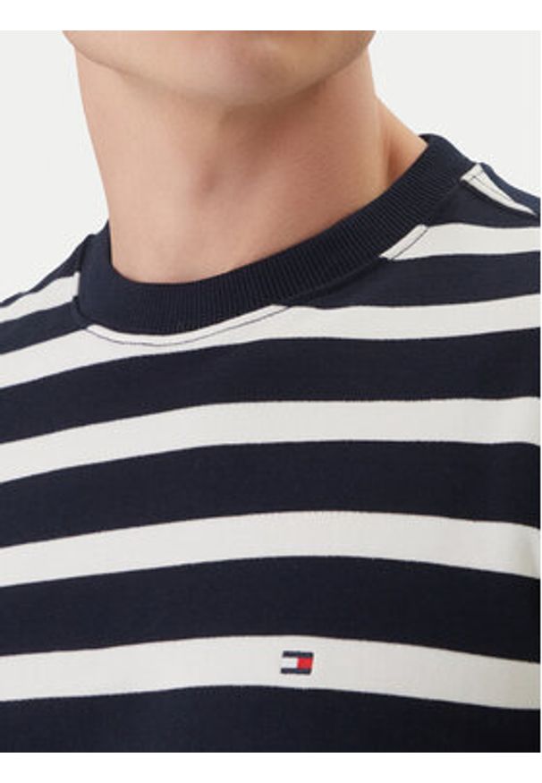 TOMMY HILFIGER - Tommy Hilfiger Bluza Ess MW0MW41352 Granatowy Regular Fit. Kolor: niebieski. Materiał: bawełna