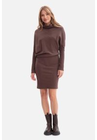 BeWear - Bawełniana ołówkowa sukienka z dzianiny zbluzowana brąz. Okazja: na co dzień. Kolor: brązowy. Materiał: dzianina, bawełna. Typ sukienki: ołówkowe. Styl: casual #1