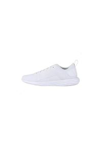 Buty do chodzenia damskie Reebok Astroride WA. Zapięcie: sznurówki. Kolor: biały. Materiał: guma, materiał, syntetyk. Szerokość cholewki: normalna. Sport: turystyka piesza