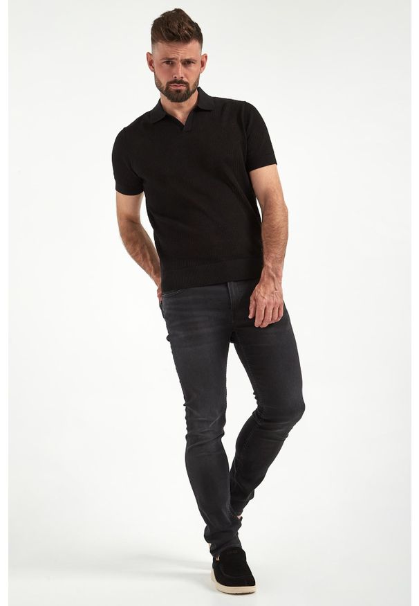 Karl Lagerfeld - Polo męskie z dzianiny ażurowej KARL LAGERFELD. Typ kołnierza: polo. Materiał: dzianina. Wzór: ażurowy