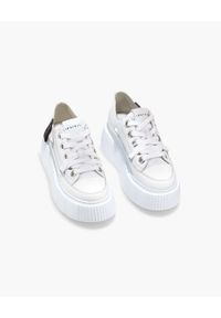 Inuikii LEATHER MATILDA LOW Sneakersy damskie. Okazja: na co dzień. Kolor: biały. Materiał: jeans, guma, skóra. Szerokość cholewki: normalna. Sezon: lato #3