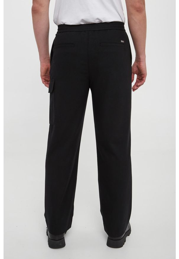 Armani Exchange - Spodnie dresowe męskie ARMANI EXCHANGE. Materiał: dresówka
