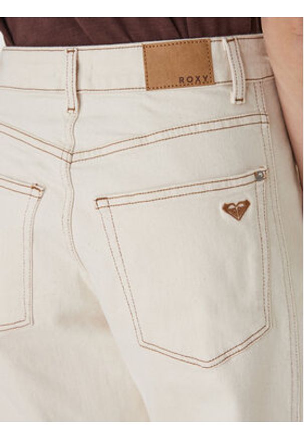 Roxy Jeansy Cloudbreak Mid Sandbar ERJDP03324 Écru Barrel Fit. Kolor: kremowy