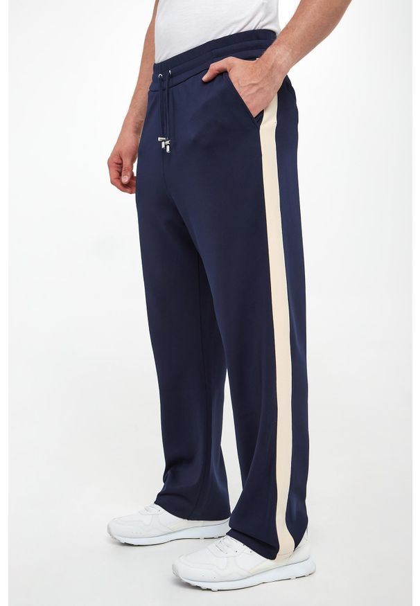 Balmain - Spodnie męskie dresowe BALMAIN. Materiał: dresówka