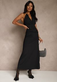 Renee - Czarna Wieczorowa Sukienka Halter z Odkrytymi Plecami Sewsara. Typ kołnierza: dekolt halter. Kolor: czarny. Styl: wizytowy #5