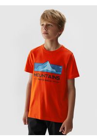 4F JUNIOR - T-shirt z nadrukiem chłopięcy. Kolor: pomarańczowy. Materiał: bawełna. Wzór: nadruk #1