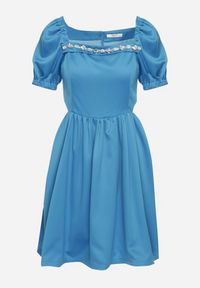 Born2be - Niebieska Sukienka Mini Rozkloszowana z Dekoltem Ozdobionym Cyrkoniami i Wycięciami po Bokach Delphira. Kolor: niebieski. Wzór: aplikacja. Typ sukienki: rozkloszowane. Długość: mini #6