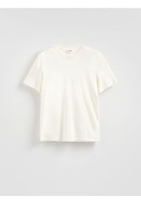 Reserved - T-shirt regular z bawełny merceryzowanej - złamana biel. Materiał: bawełna