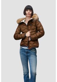 Blauer USA - BLAUER Brązowa damska kurtka Aldie Short Jackets, Rozmiar L. Kolor: brązowy. Materiał: poliamid, puch, futro #4