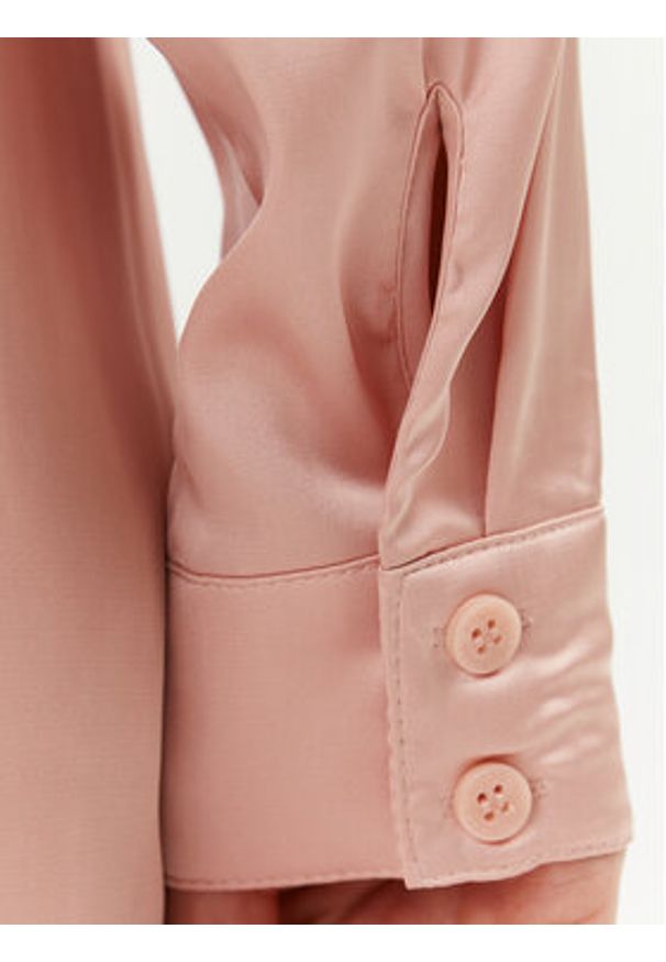 Guess Sukienka koszulowa Alya W2BK83 WF1T2 Różowy Regular Fit. Kolor: różowy. Materiał: syntetyk. Typ sukienki: koszulowe