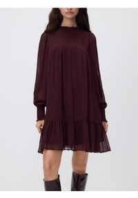 Reserved - Sukienka mini z aplikacjami - bordowy. Kolor: czerwony. Materiał: tkanina. Wzór: aplikacja. Długość: mini #1