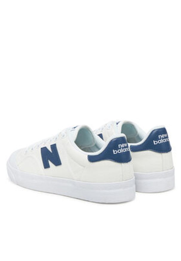 New Balance Trampki BB100CNV Biały. Kolor: biały. Materiał: materiał