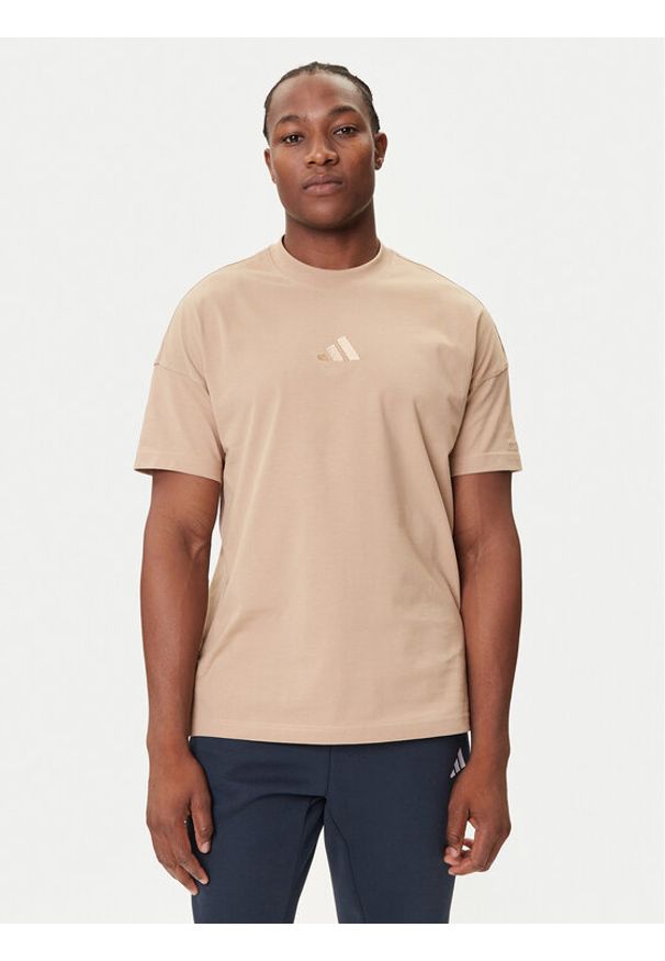 Adidas - adidas T-Shirt ALL SZN JX5083 Beżowy Loose Fit. Kolor: beżowy. Materiał: bawełna