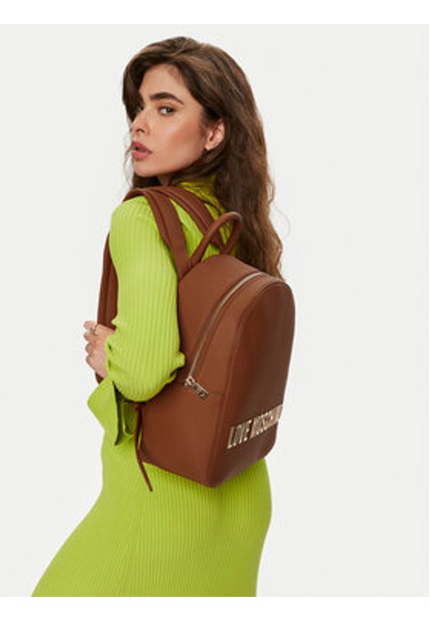 Love Moschino - LOVE MOSCHINO Plecak JC4193PP1LKD0208 Brązowy. Kolor: brązowy. Materiał: skóra