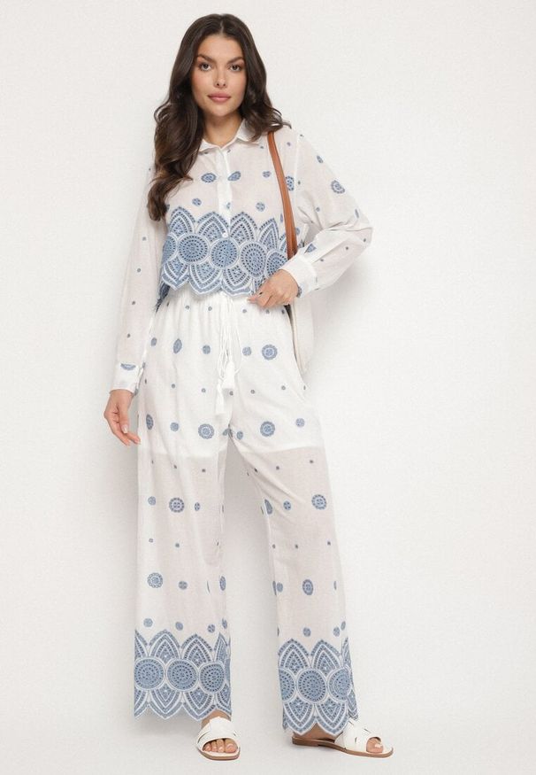 Born2be - Biały Bawełniany Komplet z Haftowanym Zdobieniem Koszula i Spodnie Saviovelle. Kolor: biały. Materiał: bawełna. Wzór: haft, aplikacja
