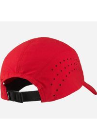 Czapka z daszkiem Millet Chamonix 5 Panel Cap Czerwony Active Fit. Kolor: czerwony. Materiał: tkanina. Sport: wspinaczka