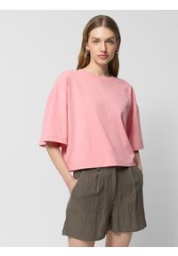 outhorn - T-shirt oversize gładki damski Outhorn - fuksja. Kolor: różowy. Materiał: bawełna, dzianina. Długość rękawa: krótki rękaw. Długość: krótkie. Wzór: gładki
