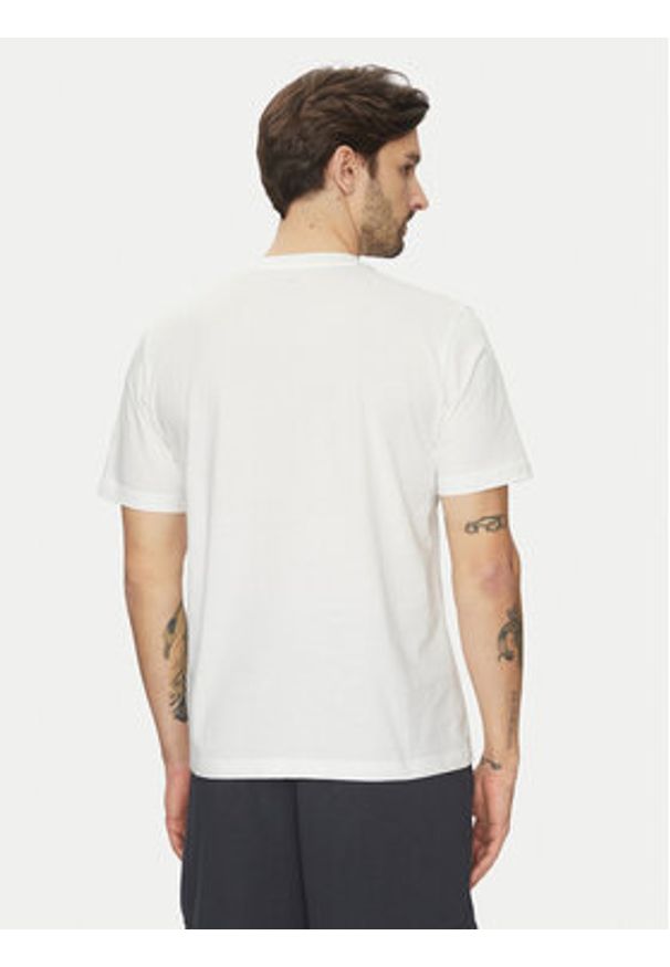 Adidas - adidas T-Shirt Lounge Slides Graphic Pocket JC5282 Biały Regular Fit. Kolor: biały. Materiał: bawełna