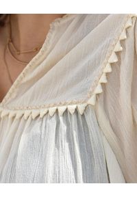 SCARLETT POPPIES - Kremowa bluzka oversize. Kolor: biały. Wzór: haft #2