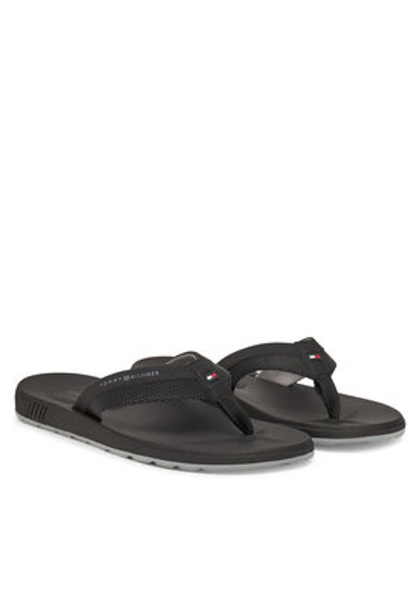 TOMMY HILFIGER - Tommy Hilfiger Japonki Molded Hilfiger Beach Sandal FM0FM05361 Czarny. Kolor: czarny. Materiał: skóra