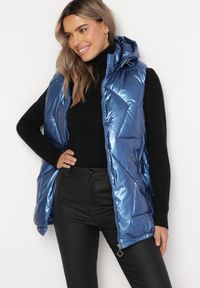 Born2be - Niebieska Pikowana Kamizelka z Kapturem Incanto. Typ kołnierza: kaptur. Kolor: niebieski. Wzór: geometria #2