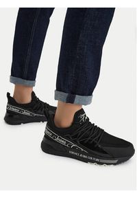 Versace Jeans Couture Sneakersy 79VA3SA8 ZSC96 899 Czarny. Kolor: czarny. Materiał: materiał #3