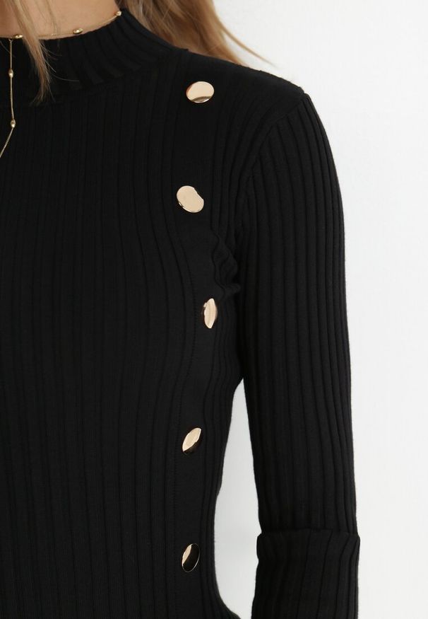 Born2be - Czarna Sukienka Dzianinowa Ovene. Kolor: czarny. Materiał: dzianina. Długość rękawa: długi rękaw. Styl: klasyczny. Długość: mini