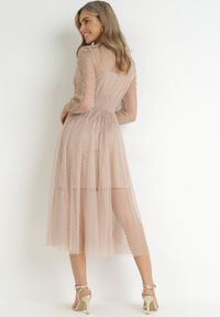 Born2be - Beżowa Tiulowa Sukienka Midi z Koronkowymi Tasiemkami i Długimi Rękawami Kabienne. Kolor: beżowy. Materiał: tiul, koronka. Długość rękawa: długi rękaw. Wzór: aplikacja, kropki. Długość: midi #2