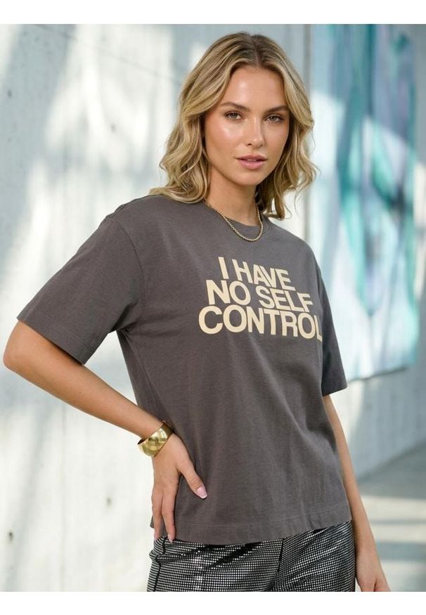 Sinsay - Bawełniana koszulka z napisem - szary. Kolor: szary. Materiał: bawełna. Wzór: napisy