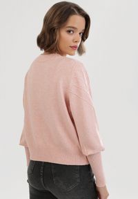Born2be - Jasnoróżowy Sweter Zaurg. Kolor: różowy. Materiał: jeans, prążkowany, skóra. Styl: elegancki #2