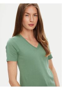 United Colors of Benetton - United Colors Of Benetton T-Shirt 3GA2E4230 Zielony Regular Fit. Kolor: zielony. Materiał: bawełna #3