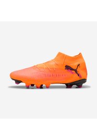 Buty piłkarskie Puma Future 8 Pro FG. Kolor: pomarańczowy. Materiał: lycra. Sport: piłka nożna