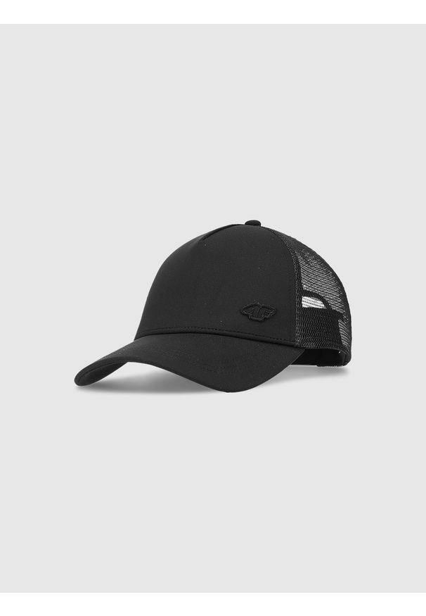 4f - 4F Czapka z daszkiem trucker uniseks - czarna L/XL. Kolor: czarny. Materiał: materiał, syntetyk, elastan. Wzór: aplikacja. Sezon: lato. Styl: sportowy