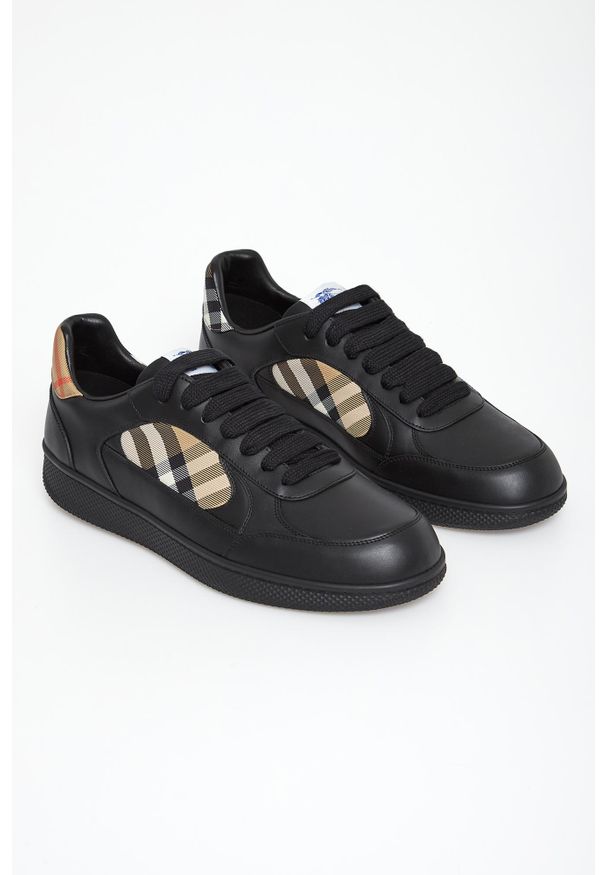 Burberry - Sneakersy męskie skórzane BURBERRY. Materiał: skóra