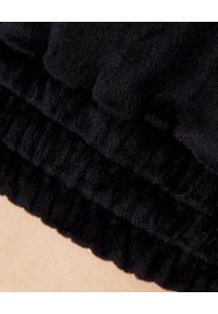 LOVE & ROSE - Czarna welurowa bluza North. Kolor: czarny. Materiał: welur. Długość rękawa: długi rękaw. Długość: długie. Styl: sportowy #3