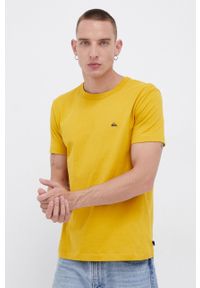 Quiksilver T-shirt bawełniany kolor żółty gładki. Okazja: na co dzień. Kolor: żółty. Materiał: bawełna. Wzór: gładki. Styl: casual #1