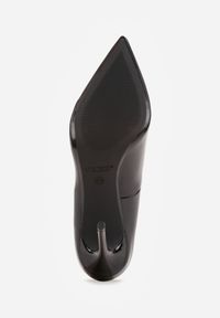 Born2be - Czarne Szpilki VICES z Lakierowanym Efektem Jestiva. Okazja: na co dzień. Kolor: czarny. Materiał: lakier. Obcas: na szpilce. Styl: casual, elegancki, klasyczny. Wysokość obcasa: wysoki #4