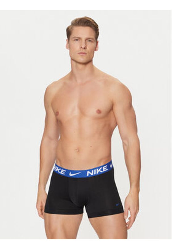 Nike Komplet 3 par bokserek 0000KE1156 Czarny. Kolor: czarny. Materiał: syntetyk
