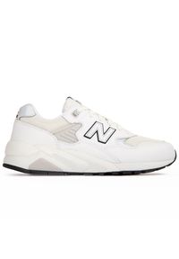 Buty męskie New Balance MT580EC2 – białe. Kolor: biały. Materiał: dresówka, guma, materiał, skóra, syntetyk. Szerokość cholewki: normalna