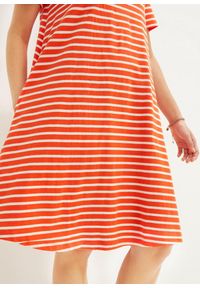 bonprix - Sukienka shirtowa z przędzy mieszankowej, z kieszeniami, w dł. do kolan. Kolor: czerwony. Długość: midi #2