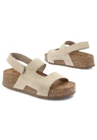 Sandały damskie Yokono, cholewka ze skóry naturalnej zamszowej z szerokimi paskami z zapięciem na rzep, beżowe, Wiwi-261 Ser Crudo. Okazja: na co dzień. Zapięcie: rzepy. Kolor: beżowy. Materiał: skóra, zamsz. Sezon: lato. Styl: wakacyjny, casual #5