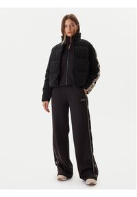 Guess Kurtka zimowa V5BL11 WGYC2 Czarny Regular Fit. Kolor: czarny. Materiał: syntetyk. Sezon: zima #3